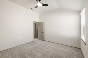 9140 Liberty Crossing Dr, Fort Worth, TX 76131 - Photo 33