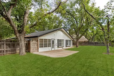 8735 S Monticello Circle #6, Granbury, TX 76049 - Photo 25