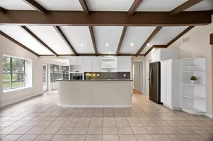 8735 S Monticello Cir, Granbury, TX 76049 - Photo 5