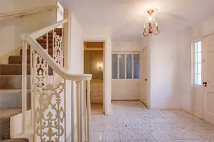 9630 Ravensway Dr, Dallas, TX 75238 - Photo 5