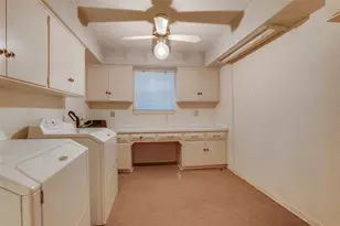 9630 Ravensway Dr, Dallas, TX 75238 - Photo 15