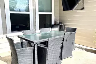 3526 Ivandell Ave, Dallas, TX 75211 - Photo 11