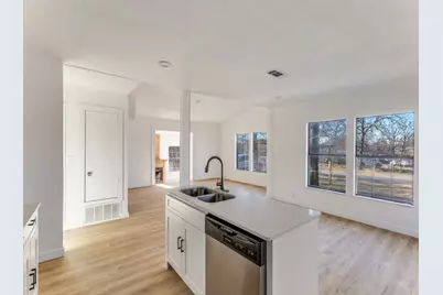 1328 Pelican Circle, Pelican Bay, TX 76020 - Photo 11