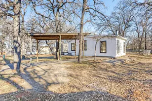 1328 Pelican Cir, Pelican Bay, TX 76020 - Photo 3