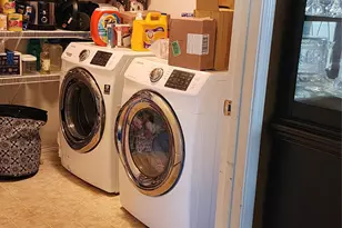 7818 Jubilant Dr, Dallas, TX 75237 - Photo 13