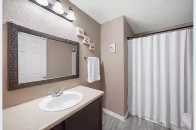 3906 Henderson Street, Greenville, TX 75401 - Photo 7