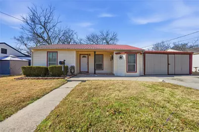 3906 Henderson Street, Greenville, TX 75401 - Photo 1