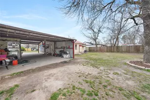 3906 Henderson St, Greenville, TX 75401 - Photo 11