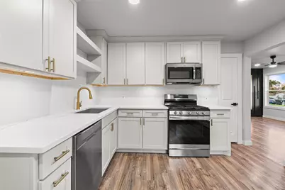 8423 Glen Regal Drive, Dallas, TX 75243 - Photo 7