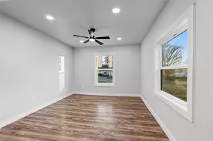 8423 Glen Regal Dr, Dallas, TX 75243 - Photo 17