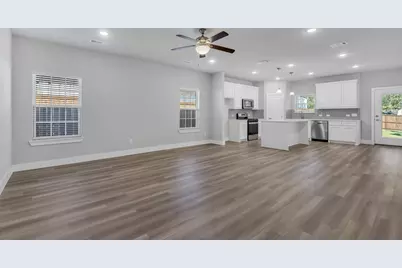 121 W Morton Street, Denison, TX 75021 - Photo 7