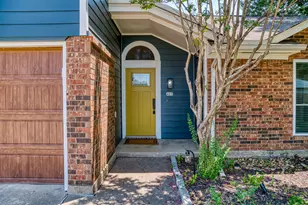 485 Ashley Ln, Roanoke, TX 76262 - Photo 5