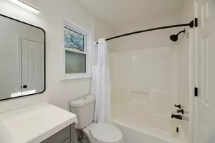 485 Ashley Ln, Roanoke, TX 76262 - Photo 13