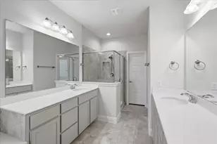 717 10th St, Argyle, TX 76226 - Photo 13