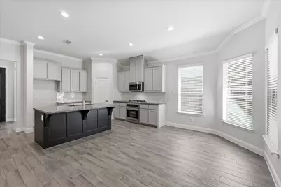 717 10th Street, Argyle, TX 76226 - Photo 9