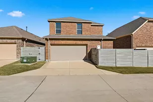717 10th St, Argyle, TX 76226 - Photo 37