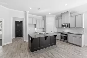 717 10th St, Argyle, TX 76226 - Photo 27