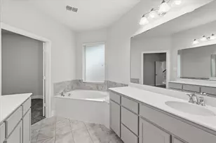 717 10th St, Argyle, TX 76226 - Photo 15