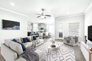 717 10th St, Argyle, TX 76226 - Photo 5