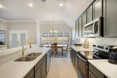 512 Courtney Drive, Sherman, TX 75092 - Photo 11