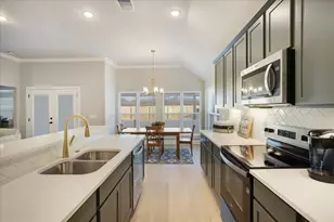 512 Courtney Dr, Sherman, TX 75092 - Photo 11