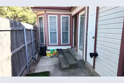 4127 Hollow Oak Drive, Dallas, TX 75287 - Photo 23