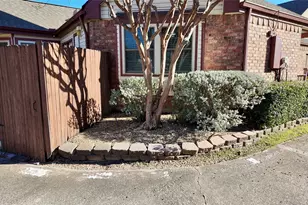 4127 Hollow Oak Dr, Dallas, TX 75287 - Photo 3