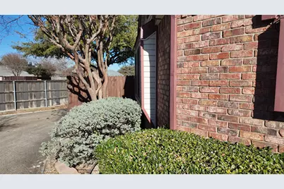 4127 Hollow Oak Drive, Dallas, TX 75287 - Photo 9