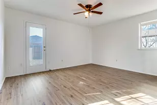 213 Sixpence Ln, Euless, TX 76039 - Photo 15