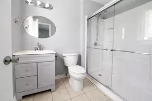 805 Brookshire Cir, Garland, TX 75043 - Photo 11