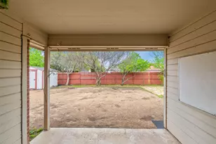 315 Rose Ave, Cleburne, TX 76033 - Photo 35