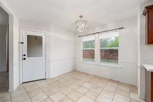 315 Rose Ave, Cleburne, TX 76033 - Photo 7