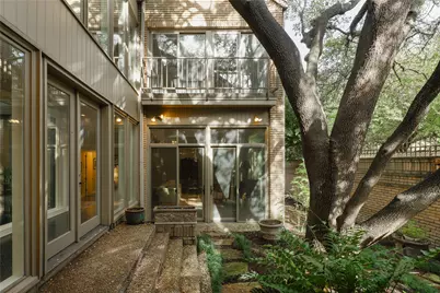 7 Glenchester Court, Dallas, TX 75225 - Photo 25