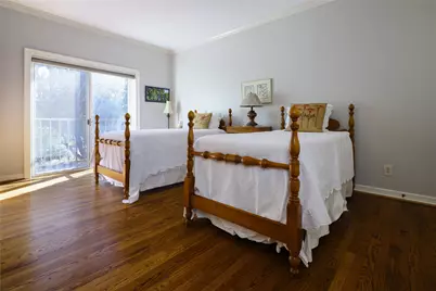 7 Glenchester Court, Dallas, TX 75225 - Photo 21