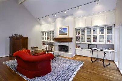 7 Glenchester Court, Dallas, TX 75225 - Photo 19