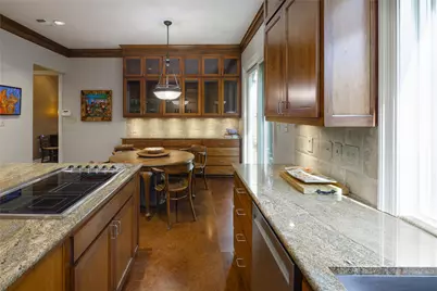 7 Glenchester Court, Dallas, TX 75225 - Photo 15