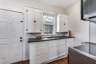 2020 College Ave, Fort Worth, TX 76110 - Photo 7