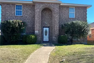 816 Horseshoe Ct, DeSoto, TX 75115 - Photo 1