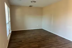 816 Horseshoe Ct, DeSoto, TX 75115 - Photo 5