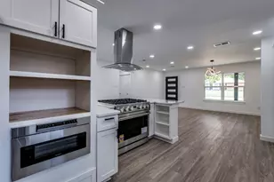 11341 Gatewood Pl, Dallas, TX 75218 - Photo 13