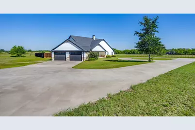 733 Fm 2652, Graham, TX 76450 - Photo 3