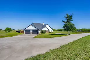 733 Fm 2652, Graham, TX 76450 - Photo 3
