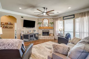 9409 County Rd 915, Godley, TX 76044 - Photo 11