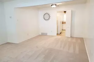 7022 Kingsbury Dr, Dallas, TX 75231 - Photo 5