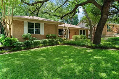 7022 Kingsbury Drive, Dallas, TX 75231 - Photo 1