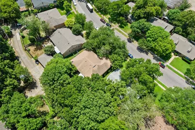 7022 Kingsbury Drive, Dallas, TX 75231 - Photo 13