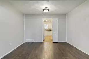 7022 Kingsbury Dr, Dallas, TX 75231 - Photo 15