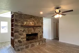 6415 Circo Dr, DeCordova, TX 76049 - Photo 5