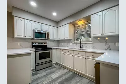 7016 Yorkston Street, Watauga, TX 76148 - Photo 5