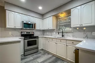 7016 Yorkston St, Watauga, TX 76148 - Photo 5